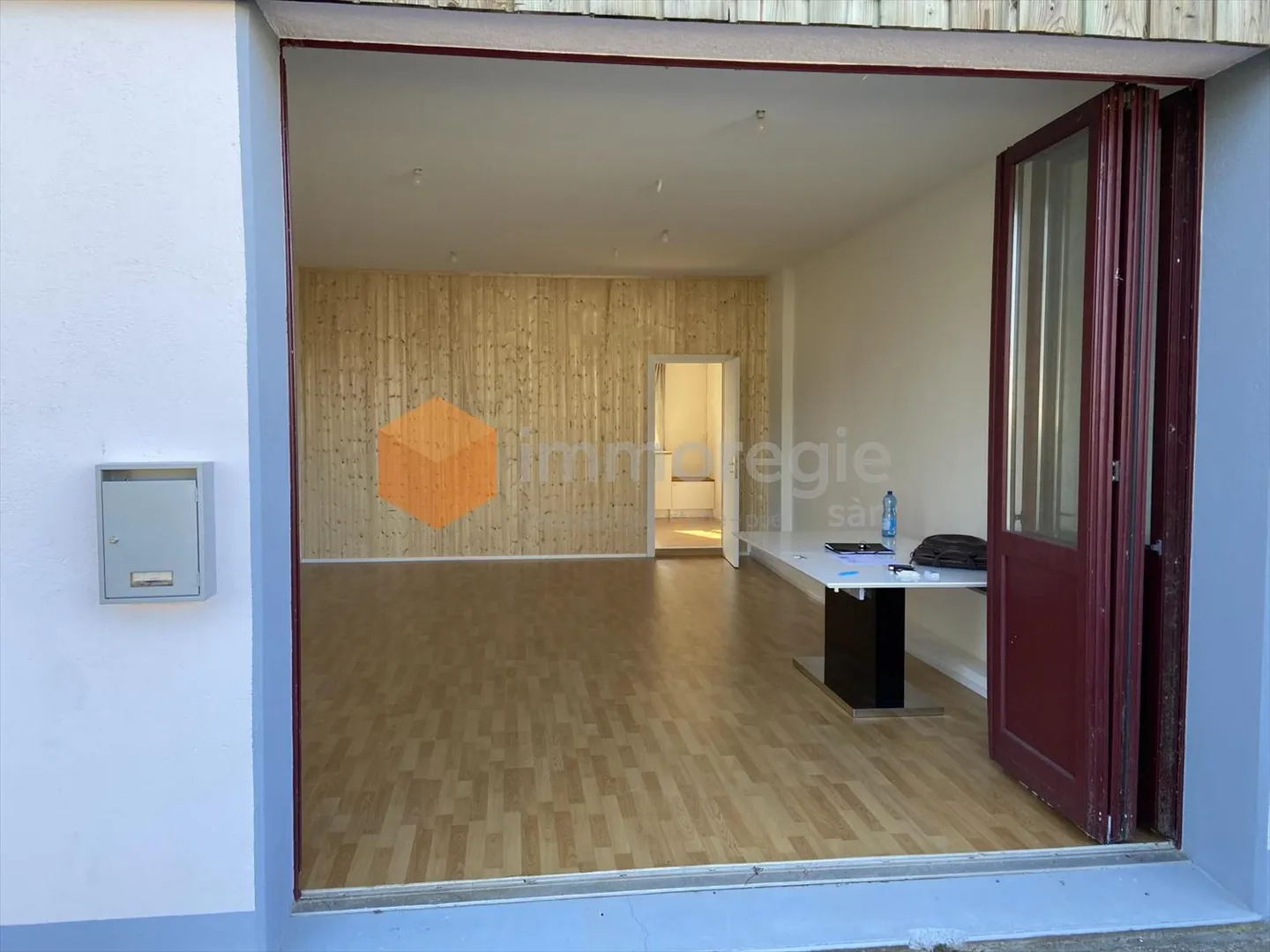 3-Zimmer-Werkstatt - Foto 1 von 6