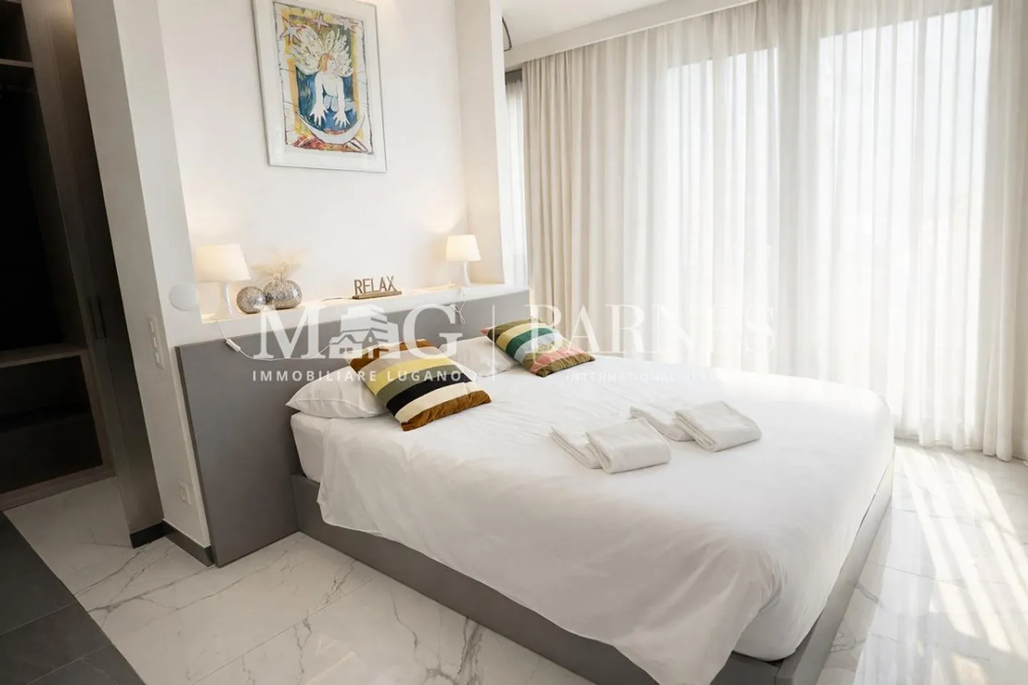 Appartamento di Lusso con Vista Lago - Foto 11 di 15