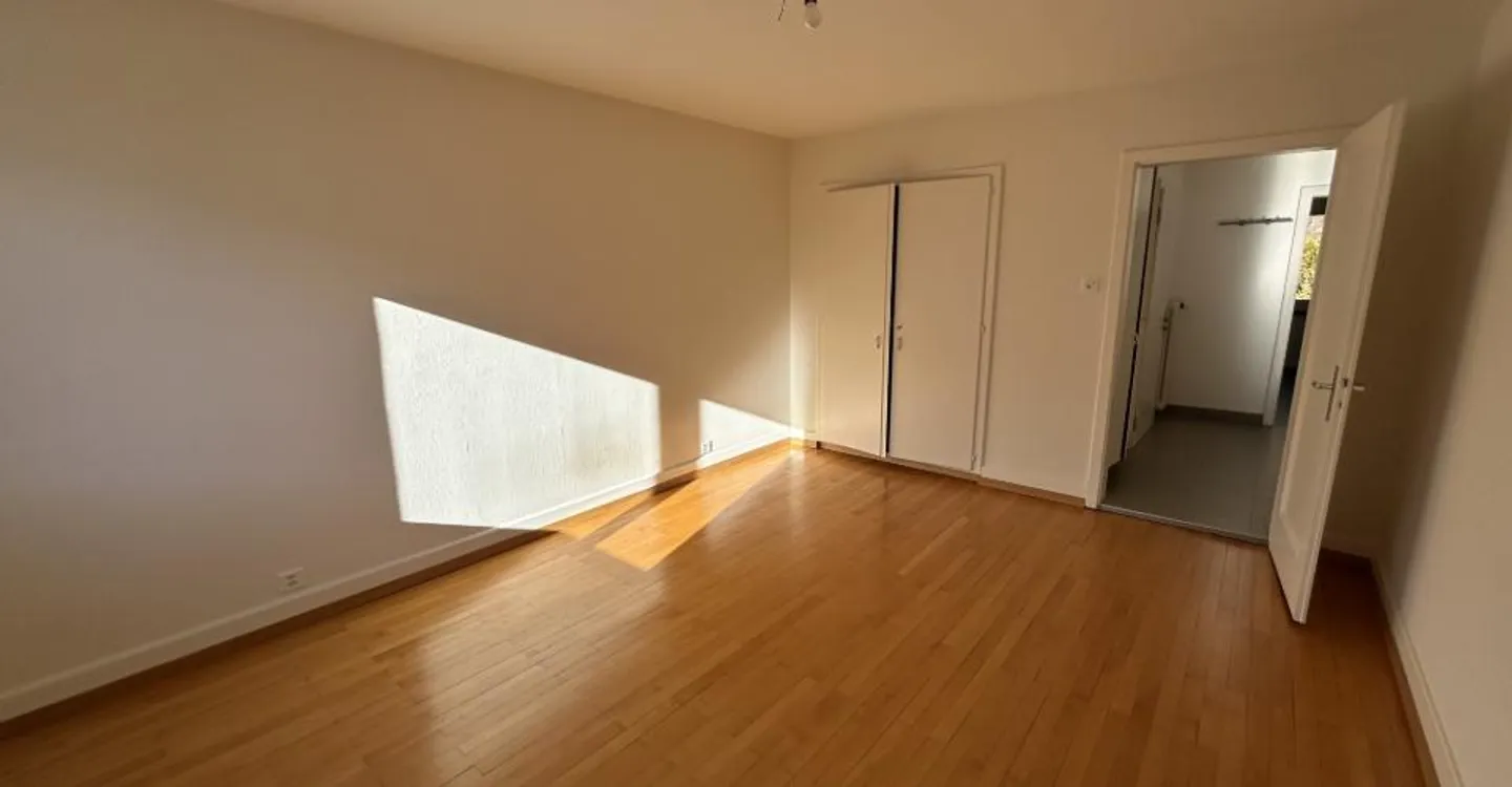 In affitto: appartamento di 3,5 locali con balcone - Crêt-Besson 11, Sonvilier - Foto 8 di 11