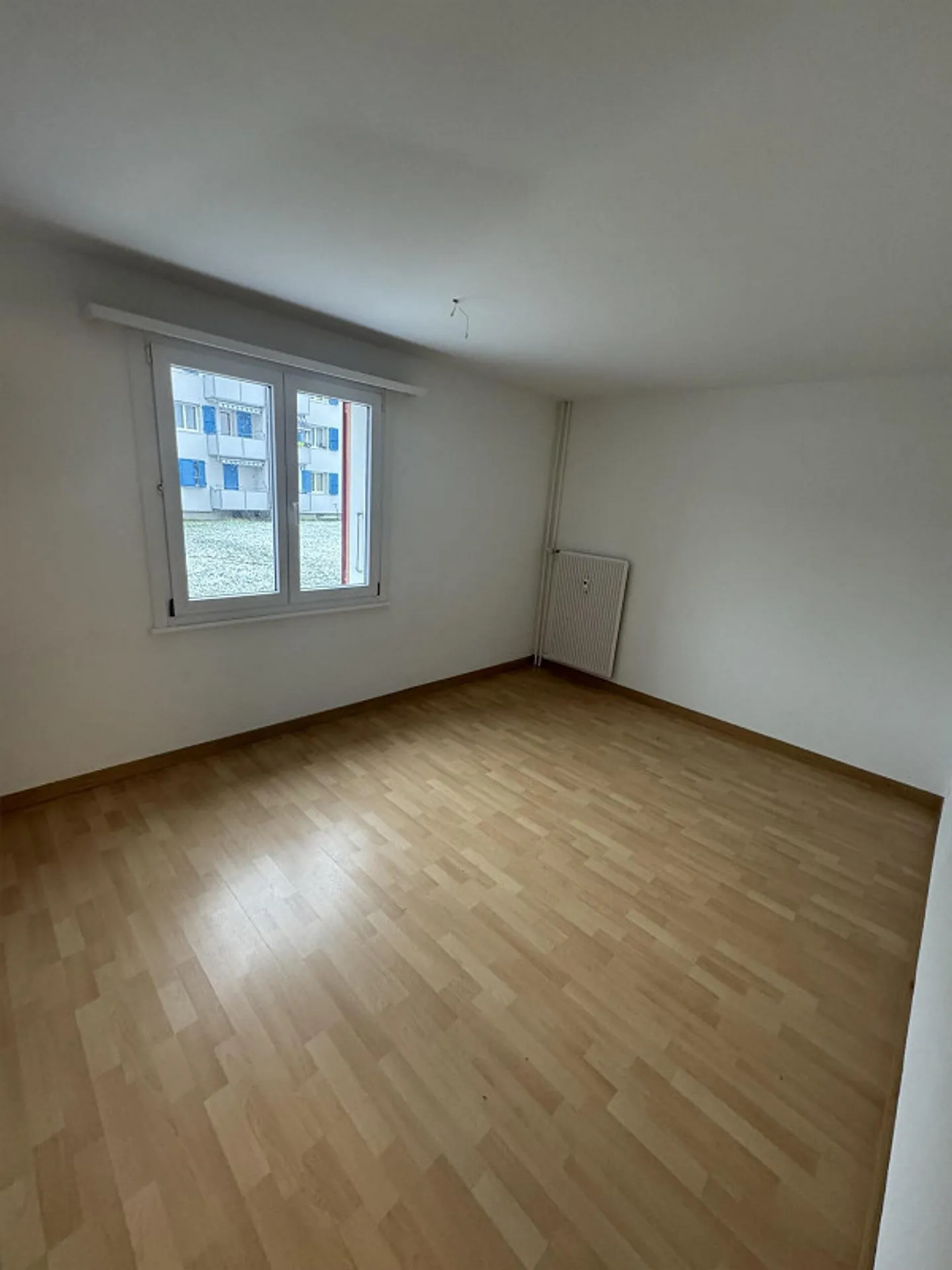 appartement pratique de 3 pièces au rez-de-chaussée - Photo 6 sur 9