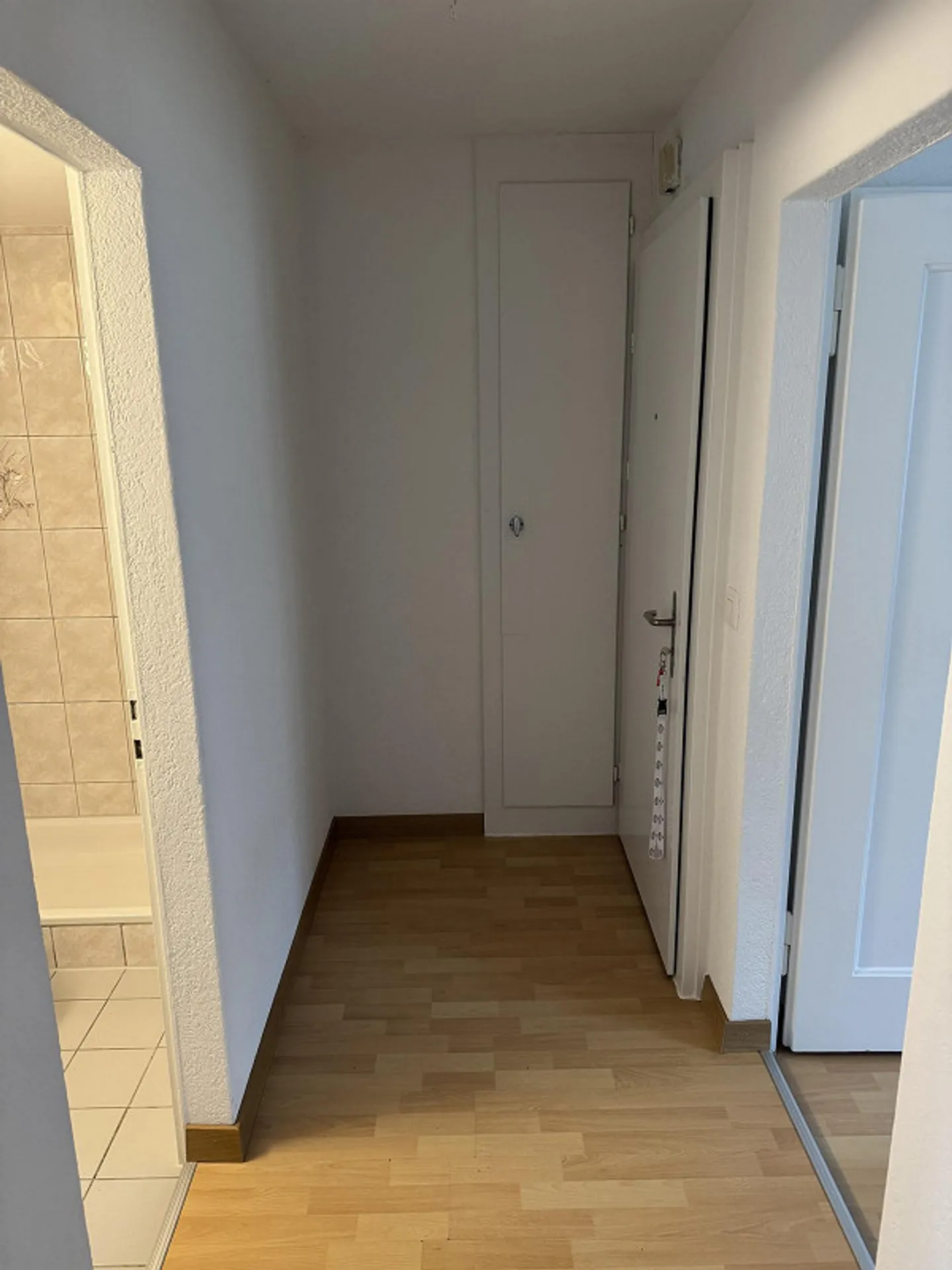 appartement pratique de 3 pièces au rez-de-chaussée - Photo 7 sur 9