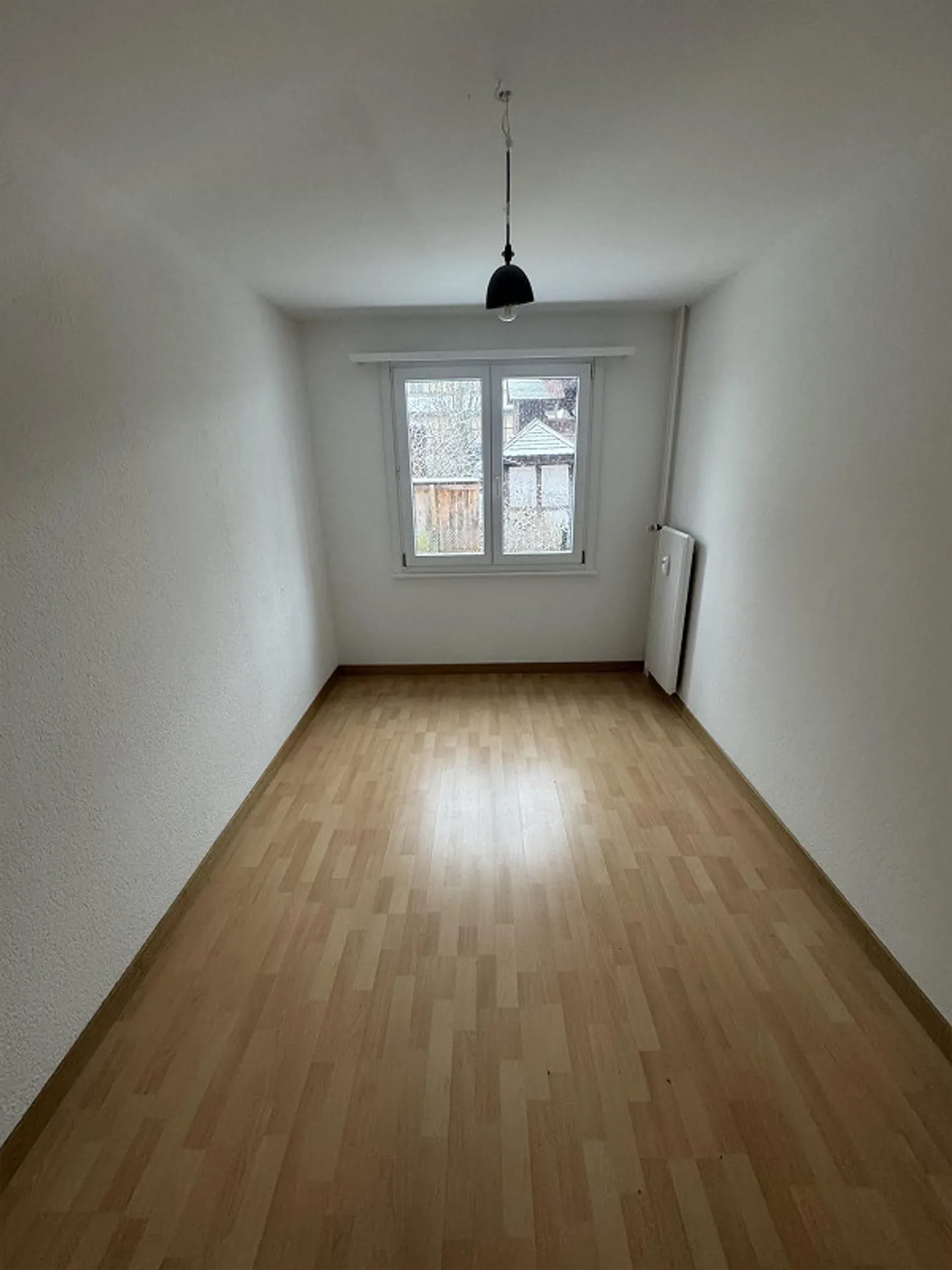 appartement pratique de 3 pièces au rez-de-chaussée - Photo 5 sur 9