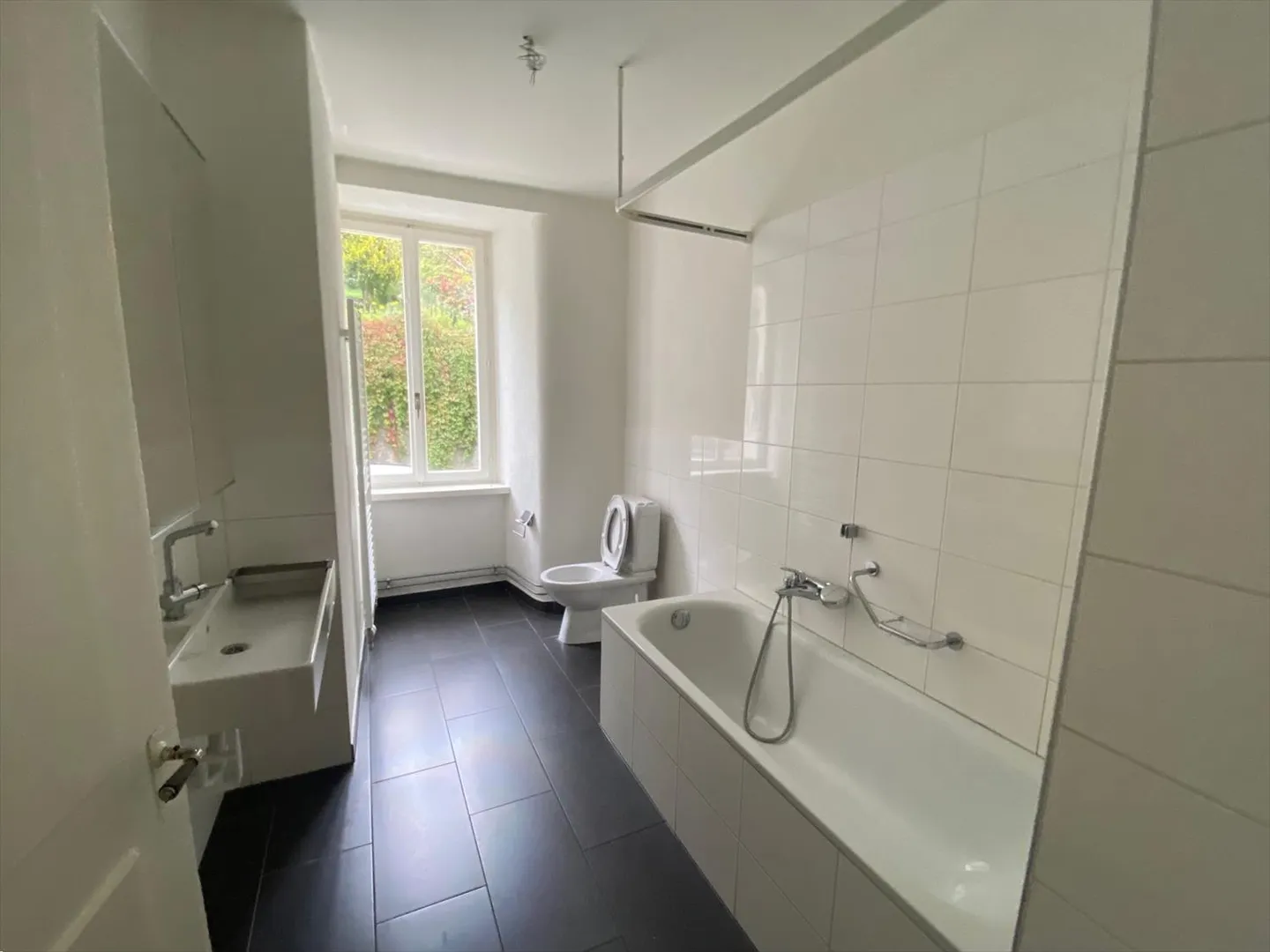 Appartement 4 pièces - Photo 3 sur 9