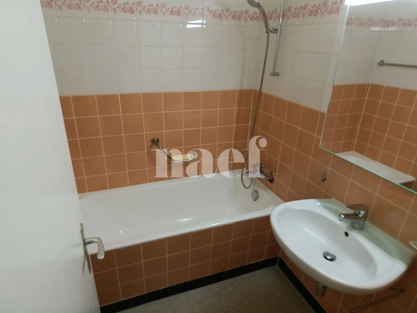 Appartamento 5 locali - Foto 9 di 10