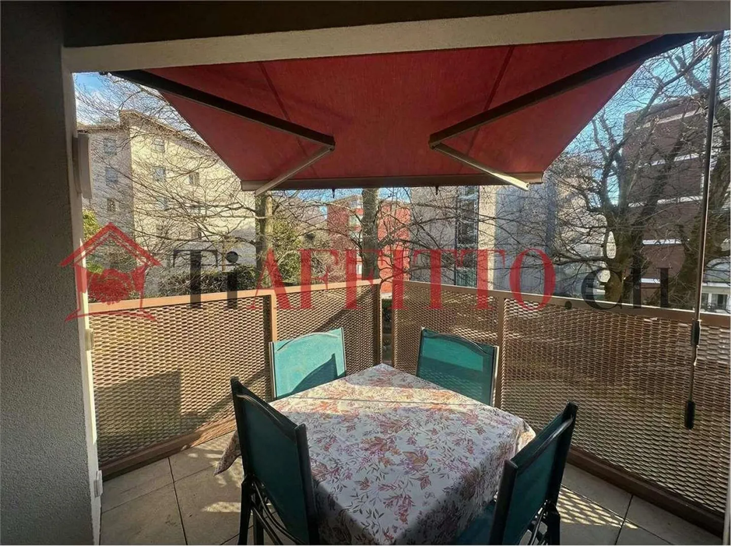 APPARTEMENT LUMINEUX 2.5 PIÈCES AVEC BALCON À VIGANELLO - Photo 6 sur 6