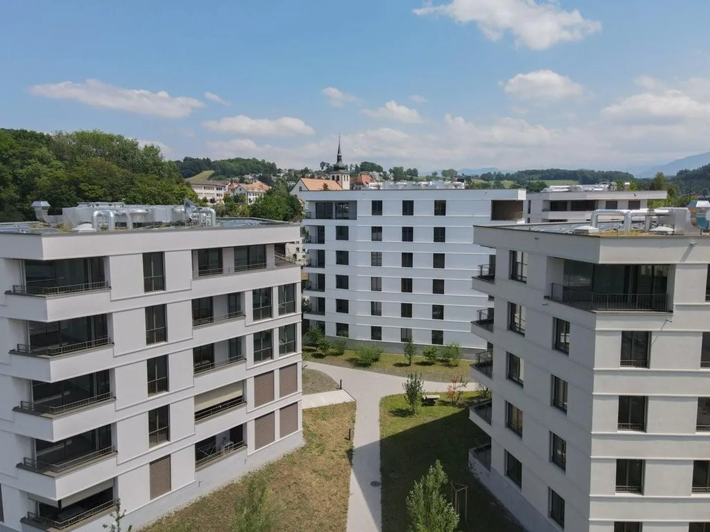 4.5-room apartment in the eco-district of Marly - Photo 2 of 12