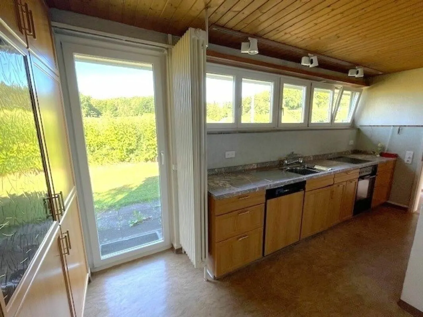 Casa singola in affitto - Foto 3 di 10