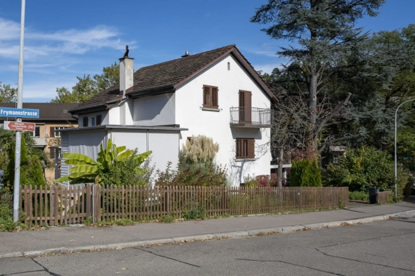 Plot (488 m²) in Zurich-Leimbach in Zone W3 - Photo 2 of 7