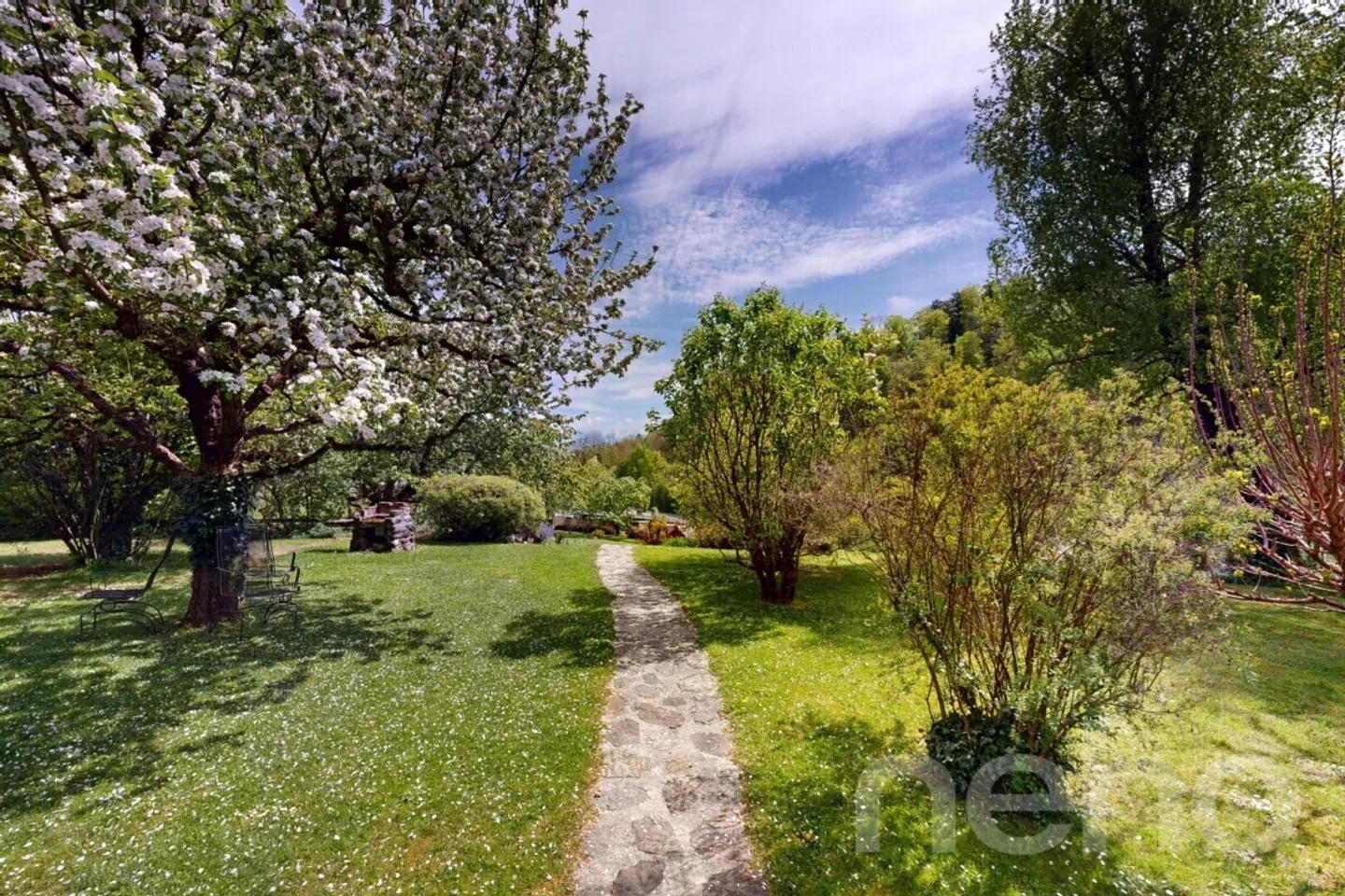 Character house in the heart of preserved and protected nature - Photo 7 of 13