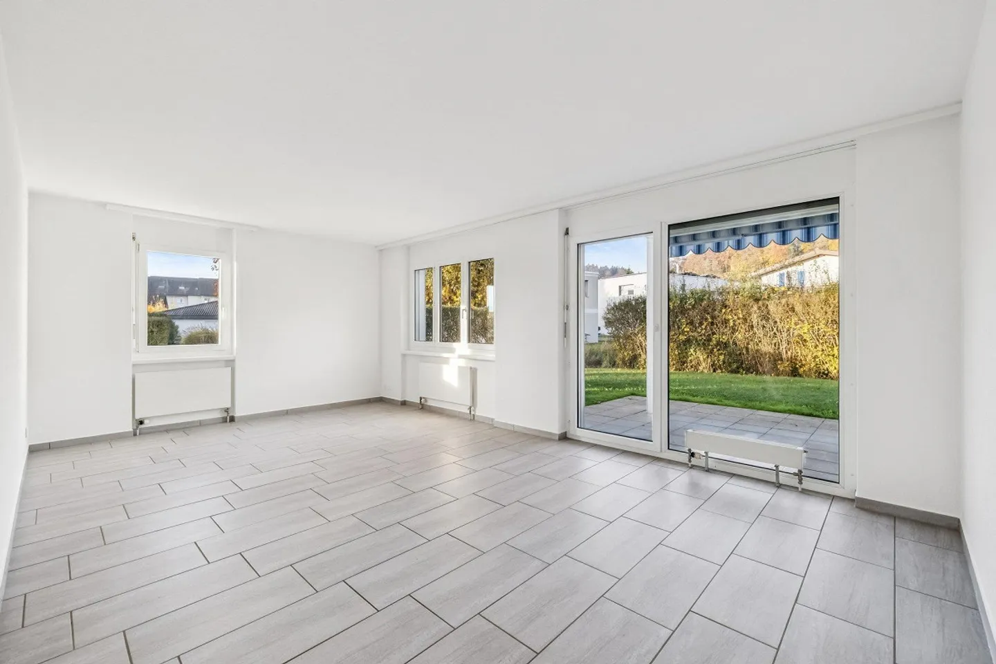 3.5-Zimmer-Wohnung im Erdgeschoss mit Gartenidylle - Foto 4 von 10