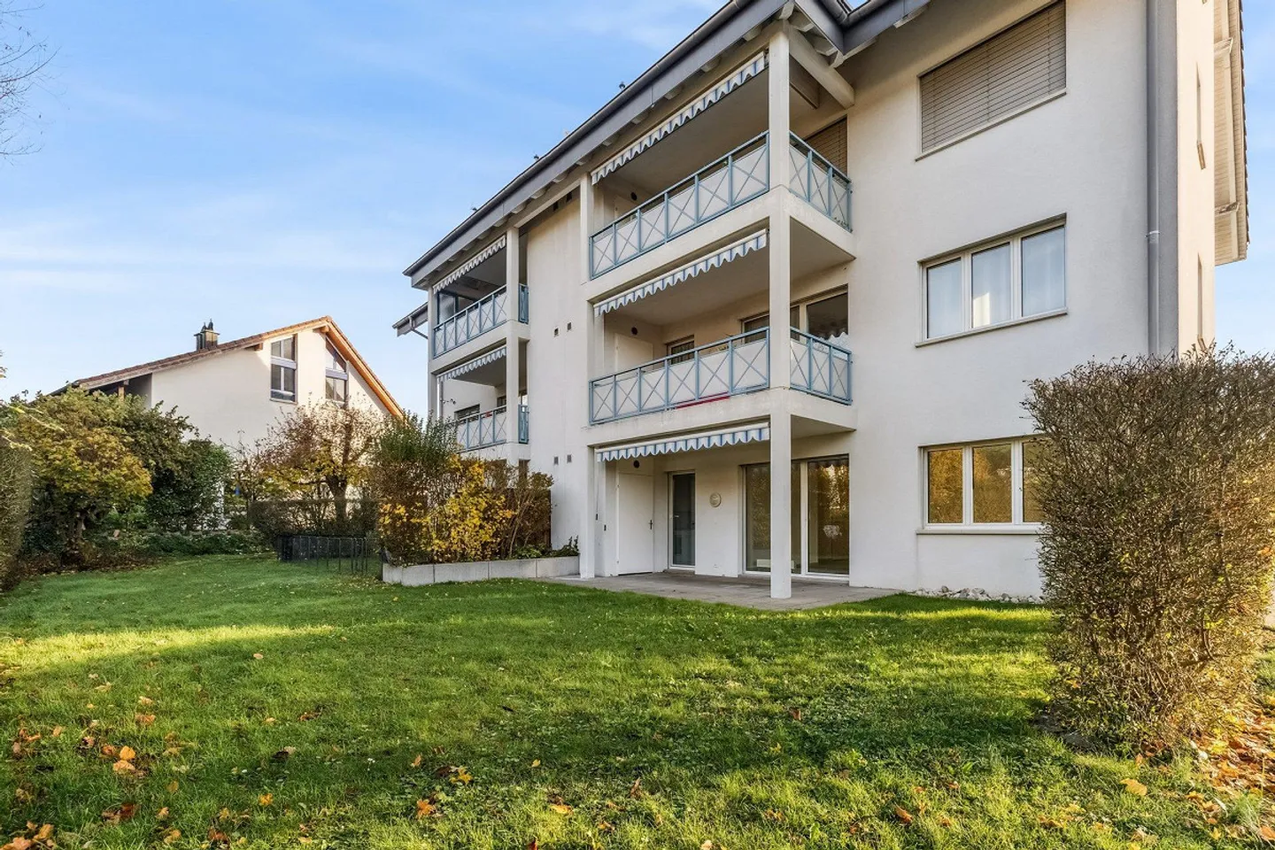 3.5-Zimmer-Wohnung im Erdgeschoss mit Gartenidylle - Foto 1 von 10