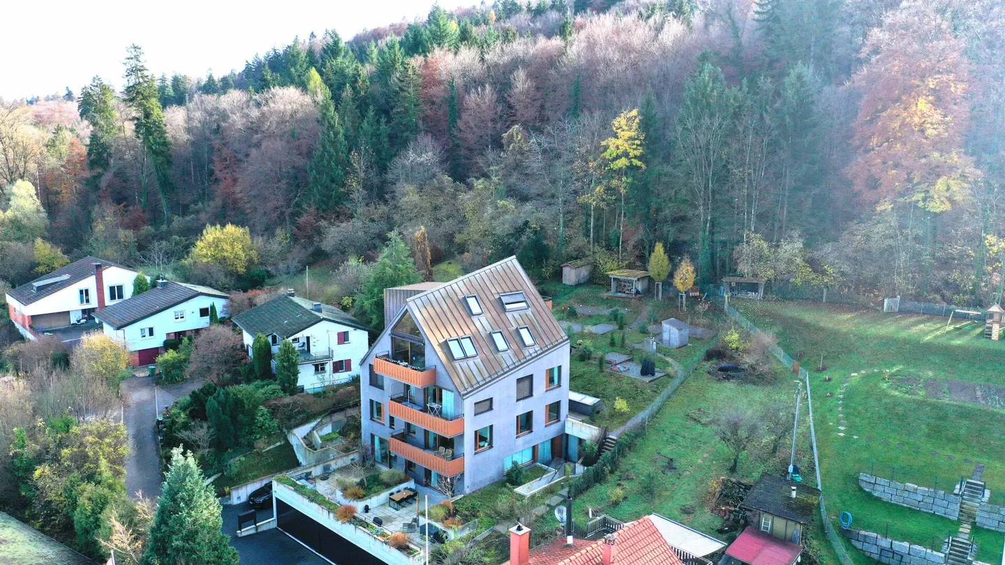 Élégance intemporelle au-dessus des toits de Regensdorf - Photo 17 sur 19