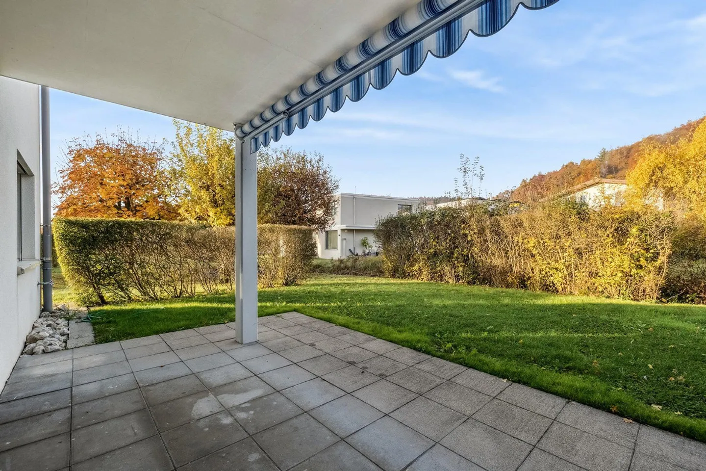 3.5-Zimmer-Wohnung im Erdgeschoss mit Gartenidylle - Foto 10 von 10