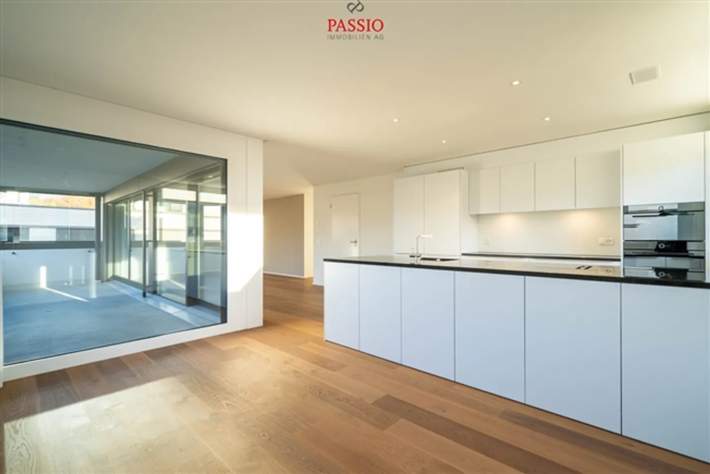 Appartamento 4½ locali quasi nuovo con comfort extra in uno sviluppo moderno - Foto 1 di 20