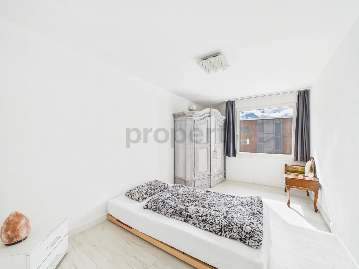 Penthouse exclusif de 4,5 pièces avec une lumière fantastique et des équipements modernes à Untervaz, GR - Photo 5 sur 12