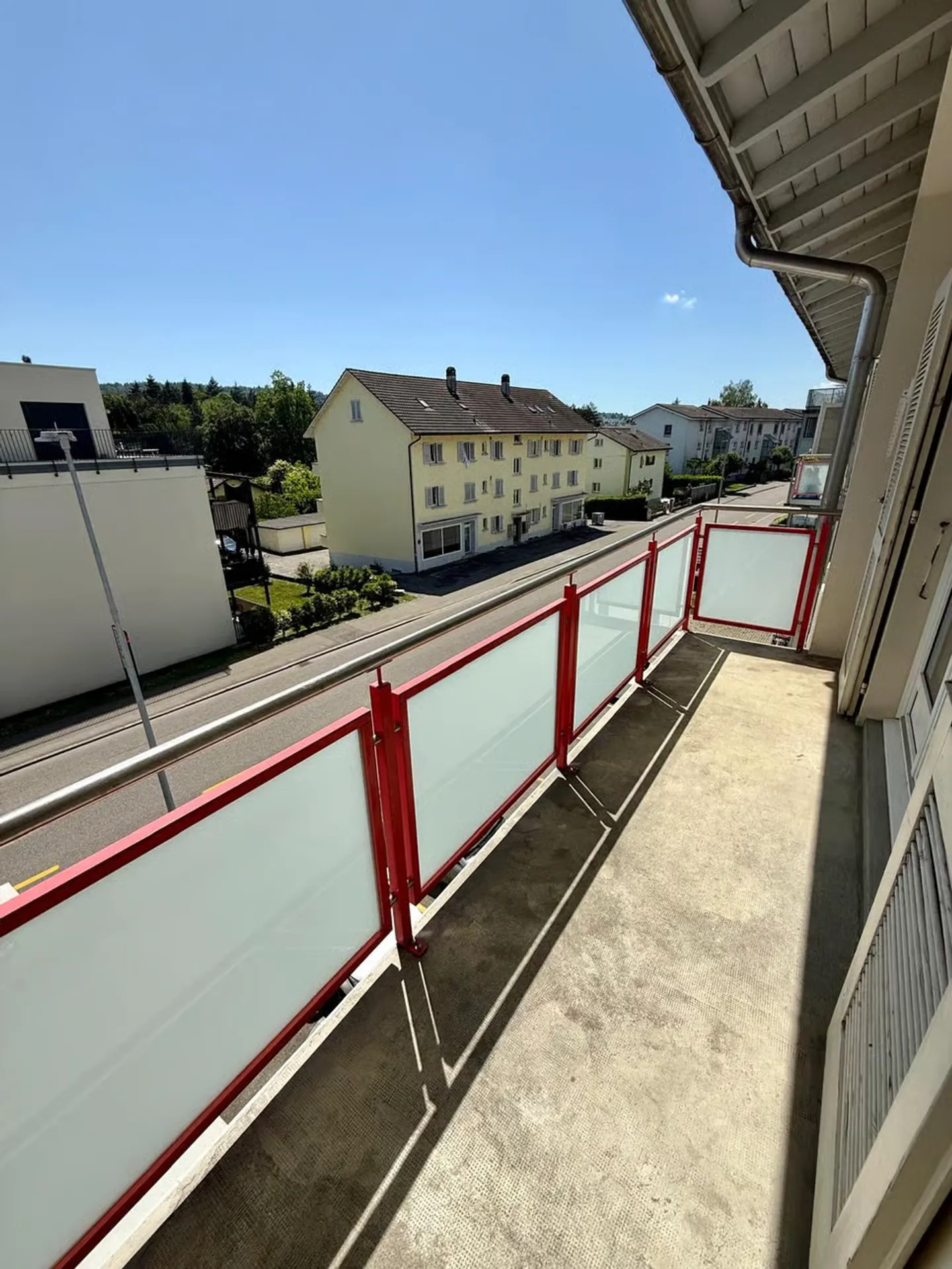 Modern 3-room apartment in Brügg - Photo 7 of 7