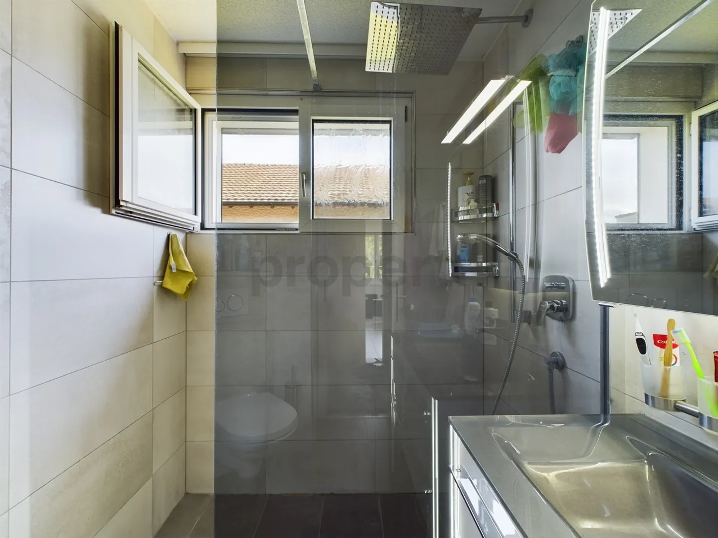 Vielseitiges Einfamilienhaus mit Potenzial in Zofingen - Foto 10 von 13