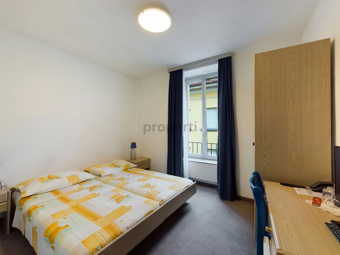 Schmuckstück in Mendrisio zu Verkaufen: Zentrale Lage und Enormes Potenzial - Foto 2 von 9