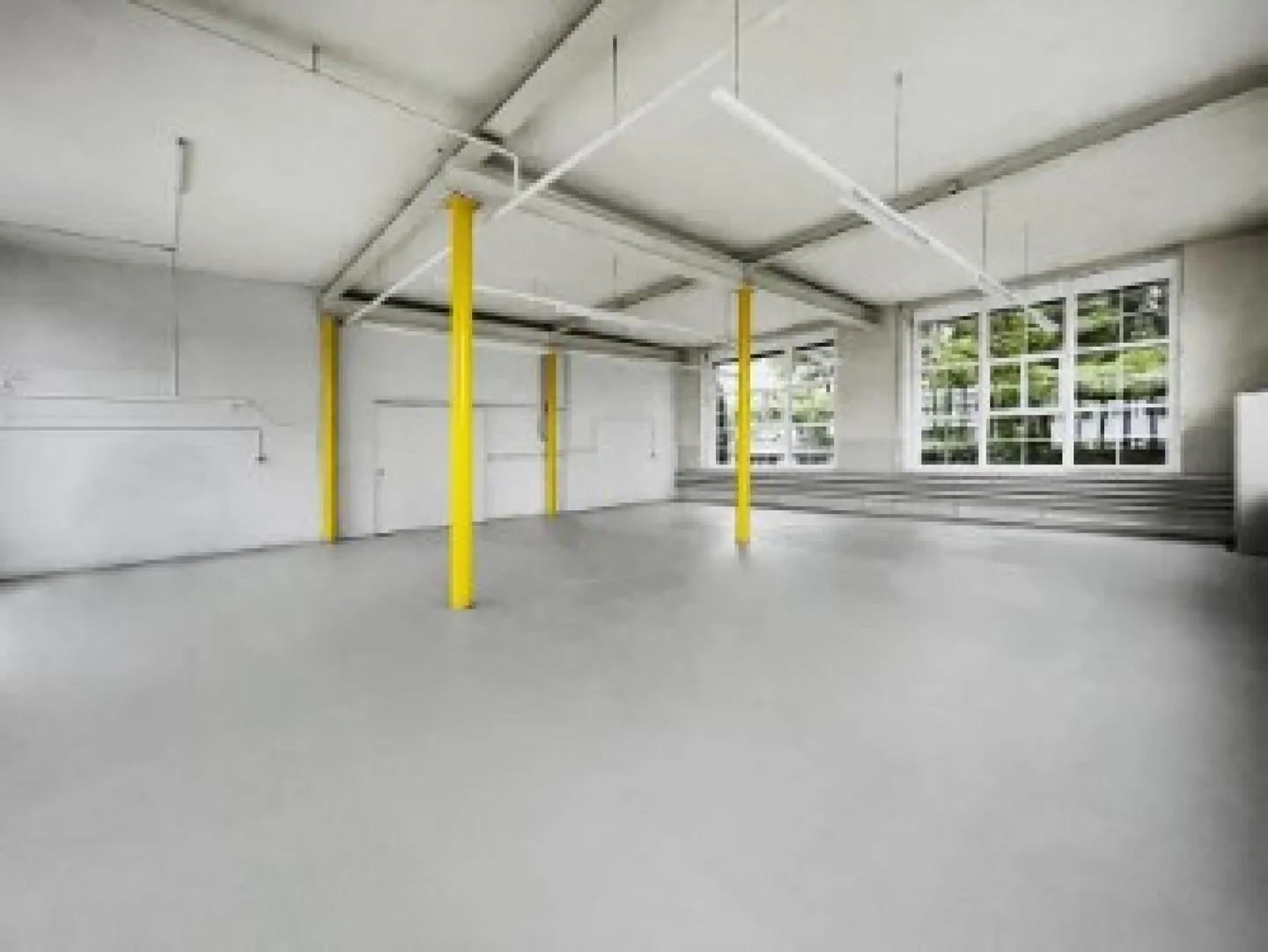 Sala commerciale - Foto 2 di 3