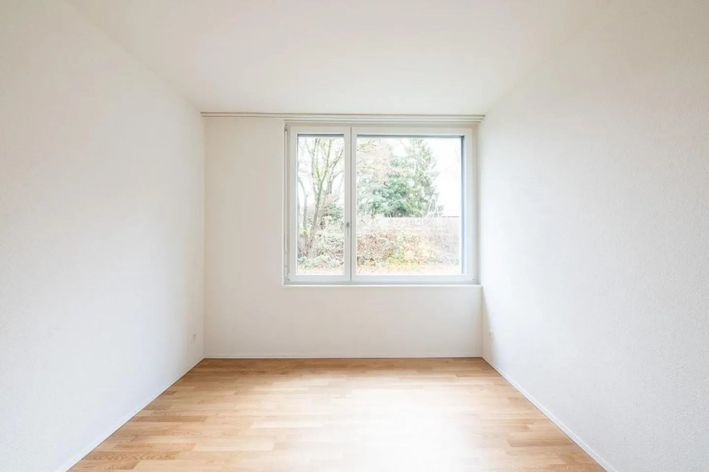Vie moderne dans un quartier familial - Photo 7 sur 12