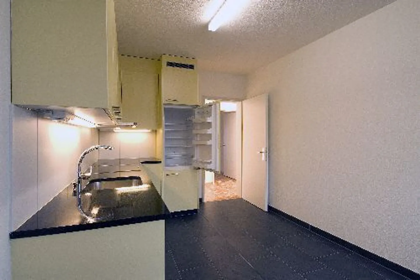 Appartamento accogliente con 3 stanze - Foto 2 di 4