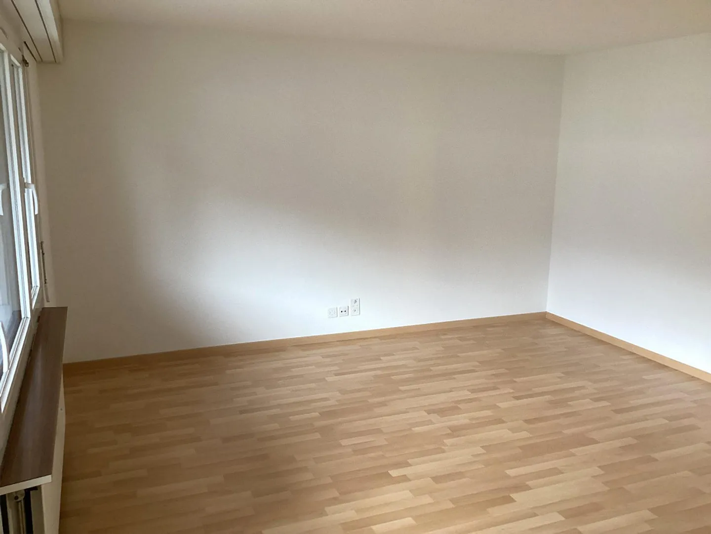 Bel appartement de 1.5 pièces au 2ème étage droite - Photo 2 sur 12