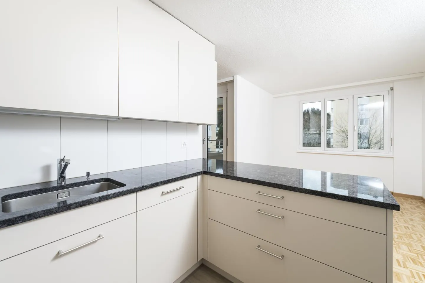 Geräumige 4.5-Zimmer-Wohnung - Foto 4 von 4