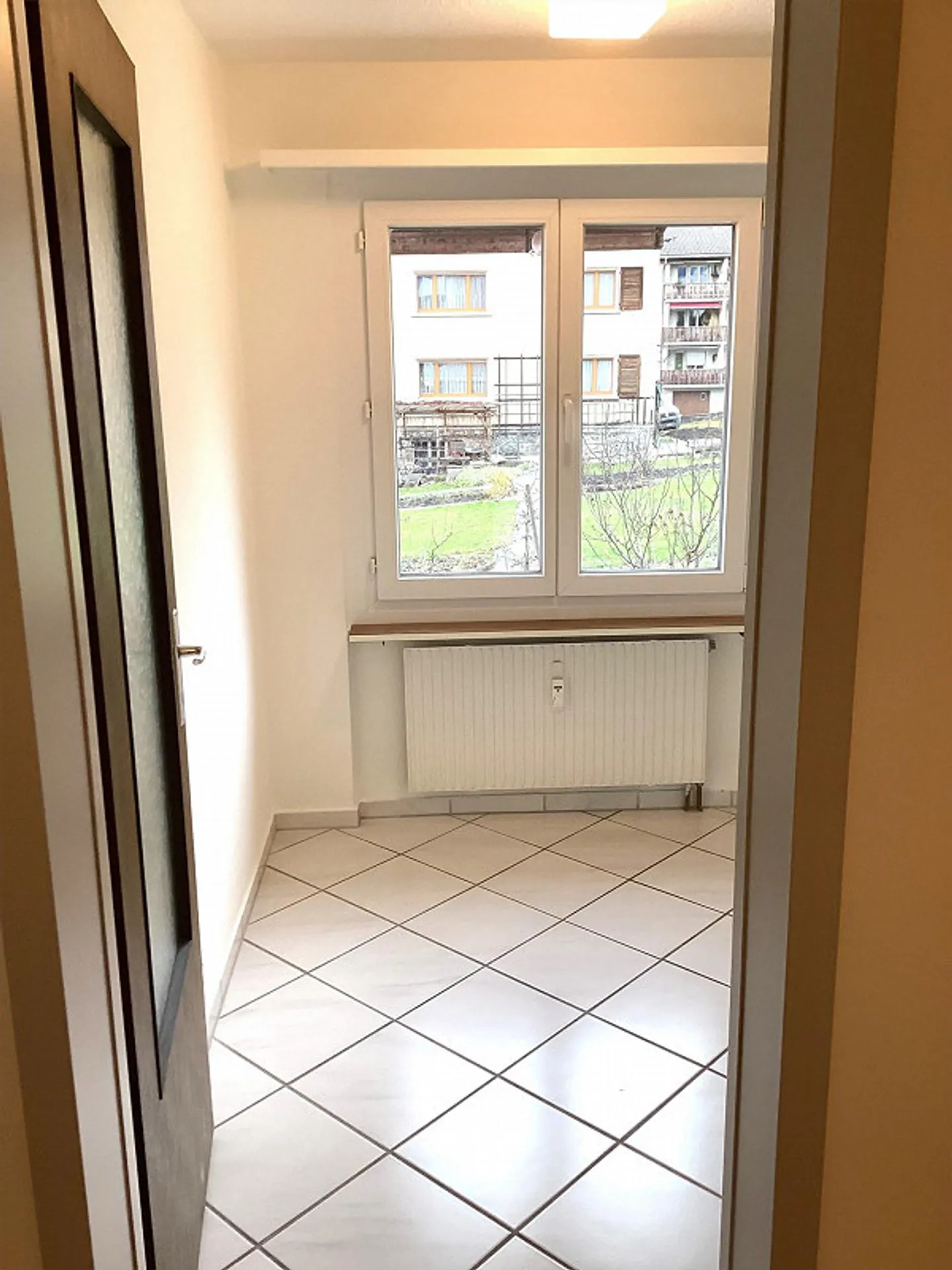 Bel appartement de 1.5 pièces au 2ème étage droite - Photo 8 sur 12