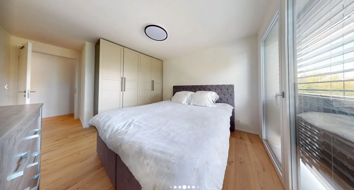 2½ Zimmer im Obergeschoss, ohne direkte Nachbarn! - Foto 5 von 9