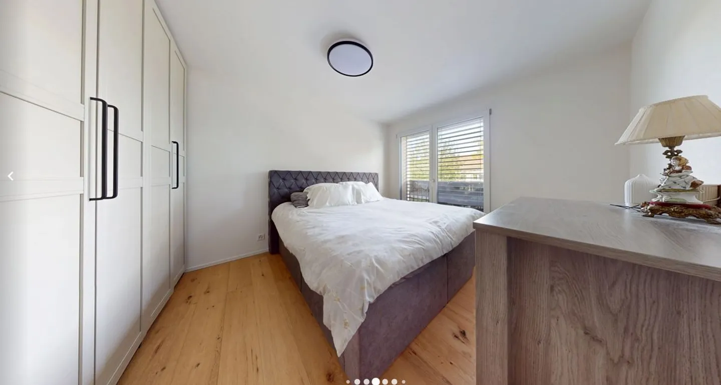 2½ Zimmer im Obergeschoss, ohne direkte Nachbarn! - Foto 6 von 9