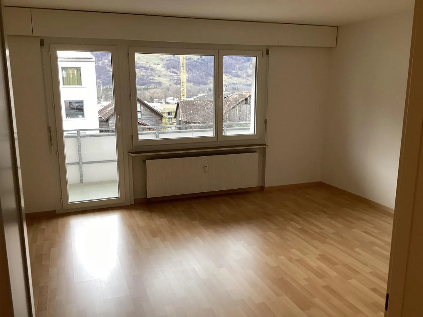 Bel appartement de 1.5 pièces au 2ème étage droite - Photo 4 sur 12
