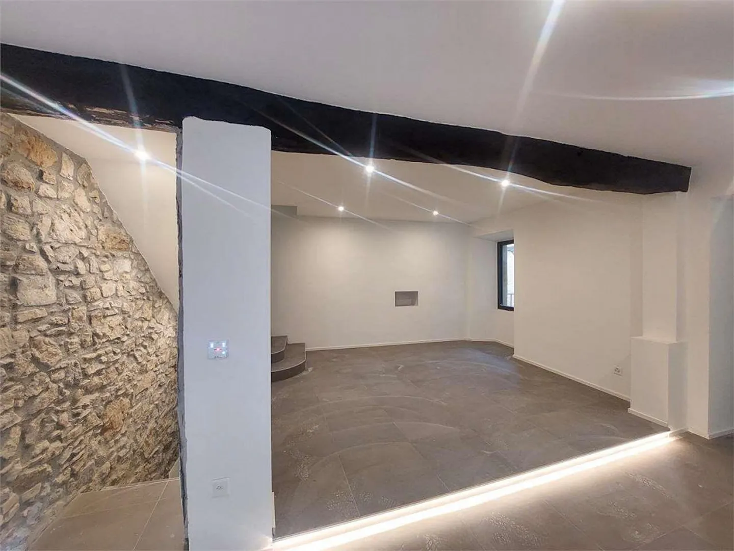 Affascinante casa indipendente a Riva - Foto 2 di 8