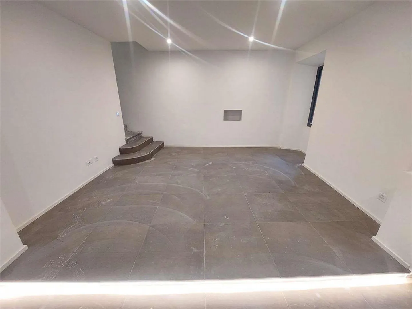 Affascinante casa indipendente a Riva - Foto 3 di 8