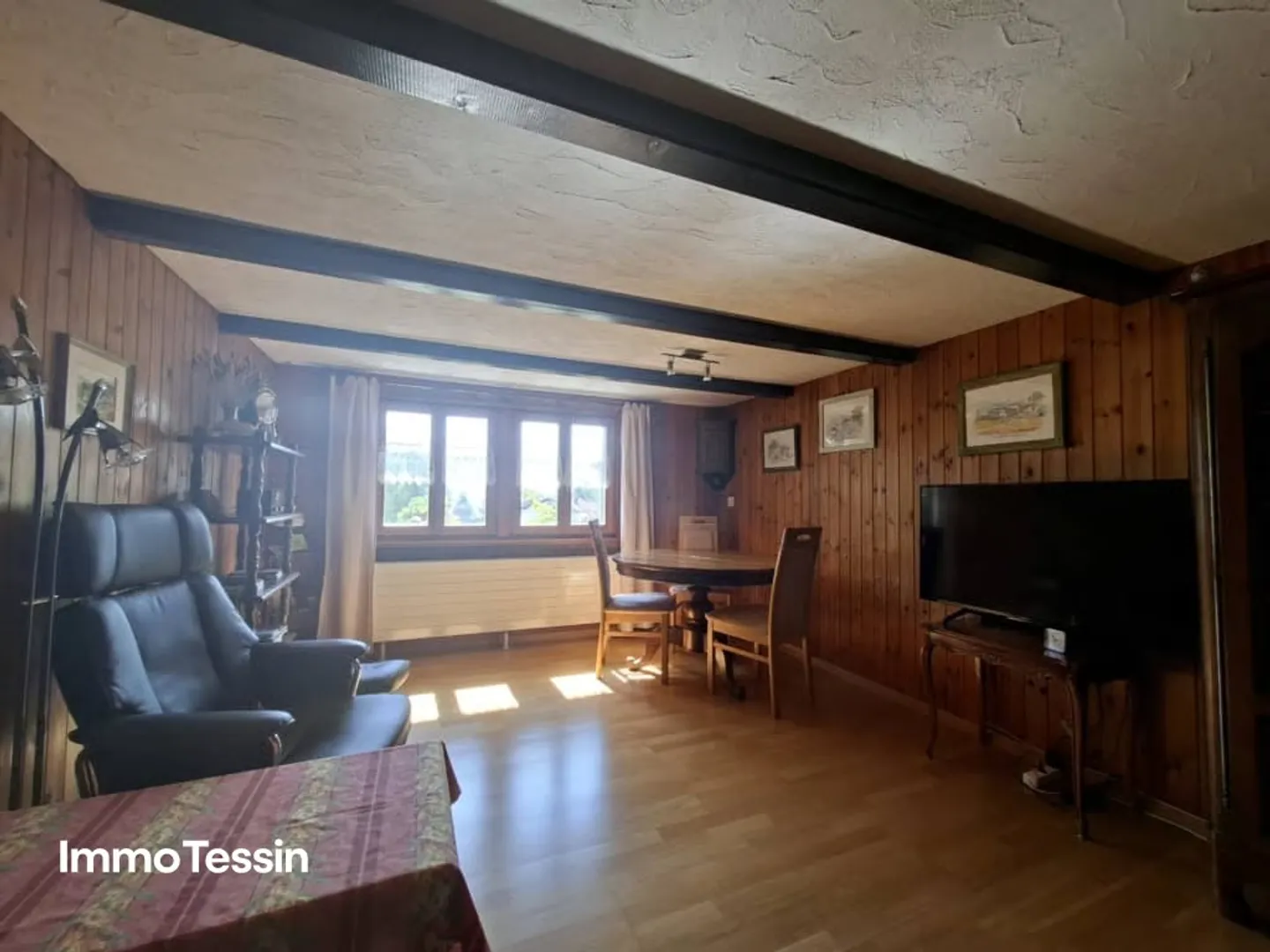 Rifugio ticinese accogliente e amorevolmente ristrutturato, casa bifamiliare con grottino, laboratorio e camino - Foto 7 di 13