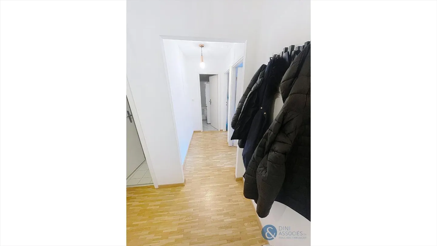 3.5 Room Apartment - Photo 5 of 10