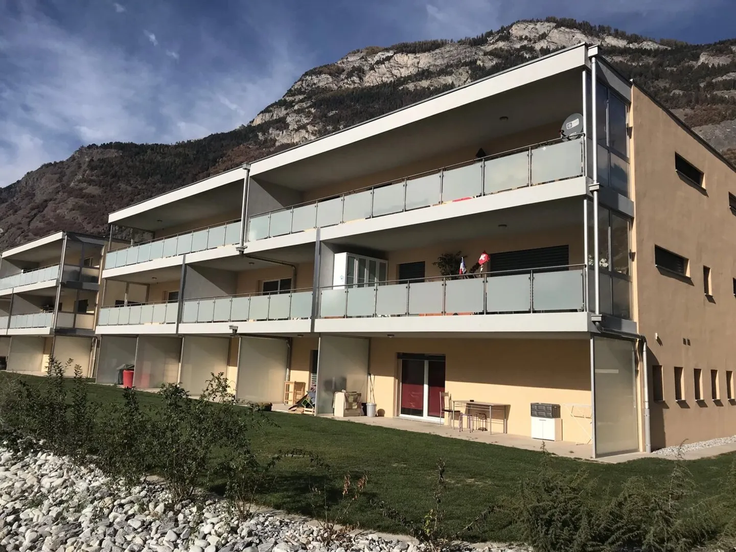 Charmant Studio avec Terrasse - Photo 1 sur 6