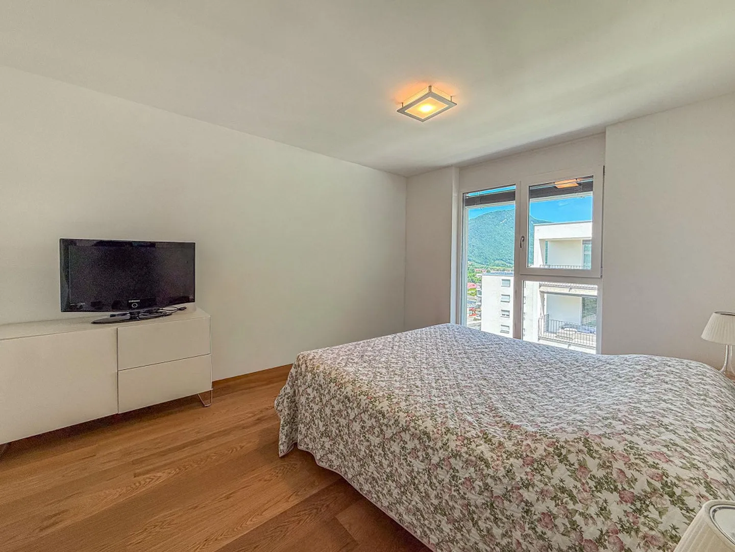 Moderno attico 3.5 locali a Mendrisio - Foto 4 di 9