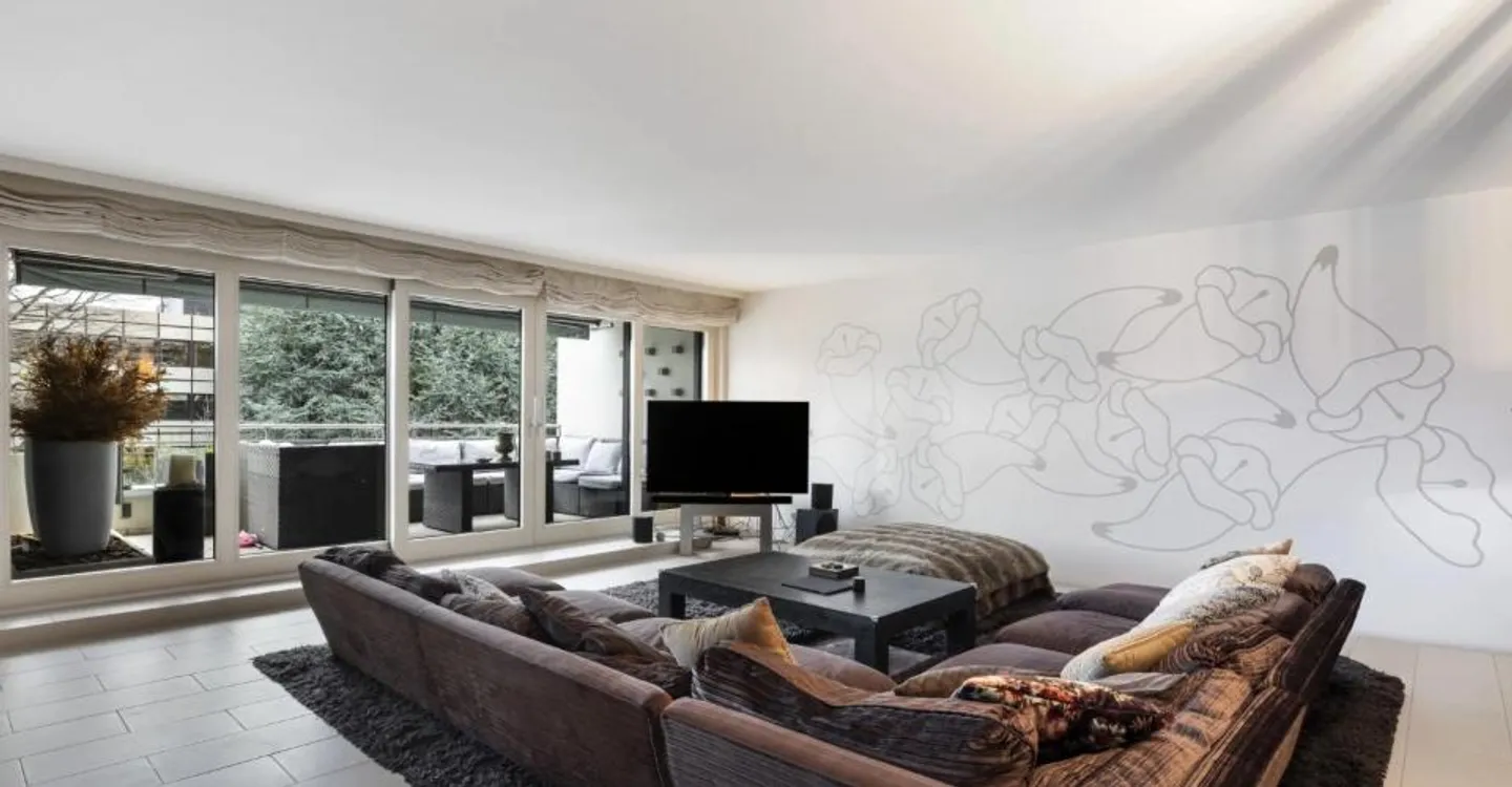 Appartamento duplex con terrazza e giardino a Pully Sud - Foto 2 di 8
