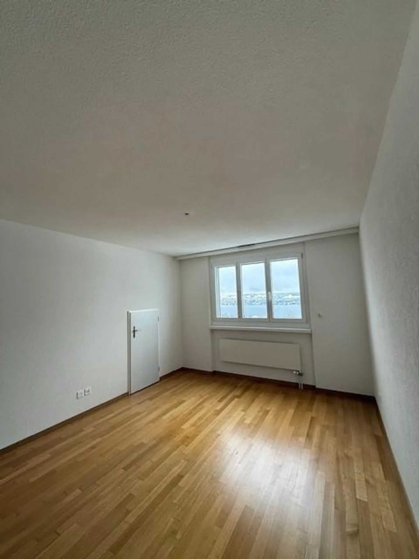 Magnifique appartement de 4.0 pièces à Erlenbach - Photo 9 sur 13