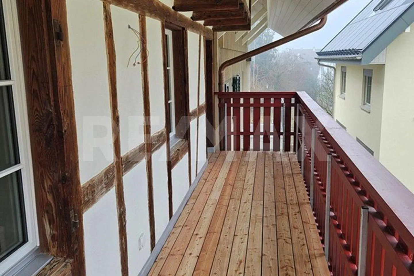 Maison à colombages de 5,5 pièces prête à emménager dans un quartier résidentiel central - Photo 9 sur 13