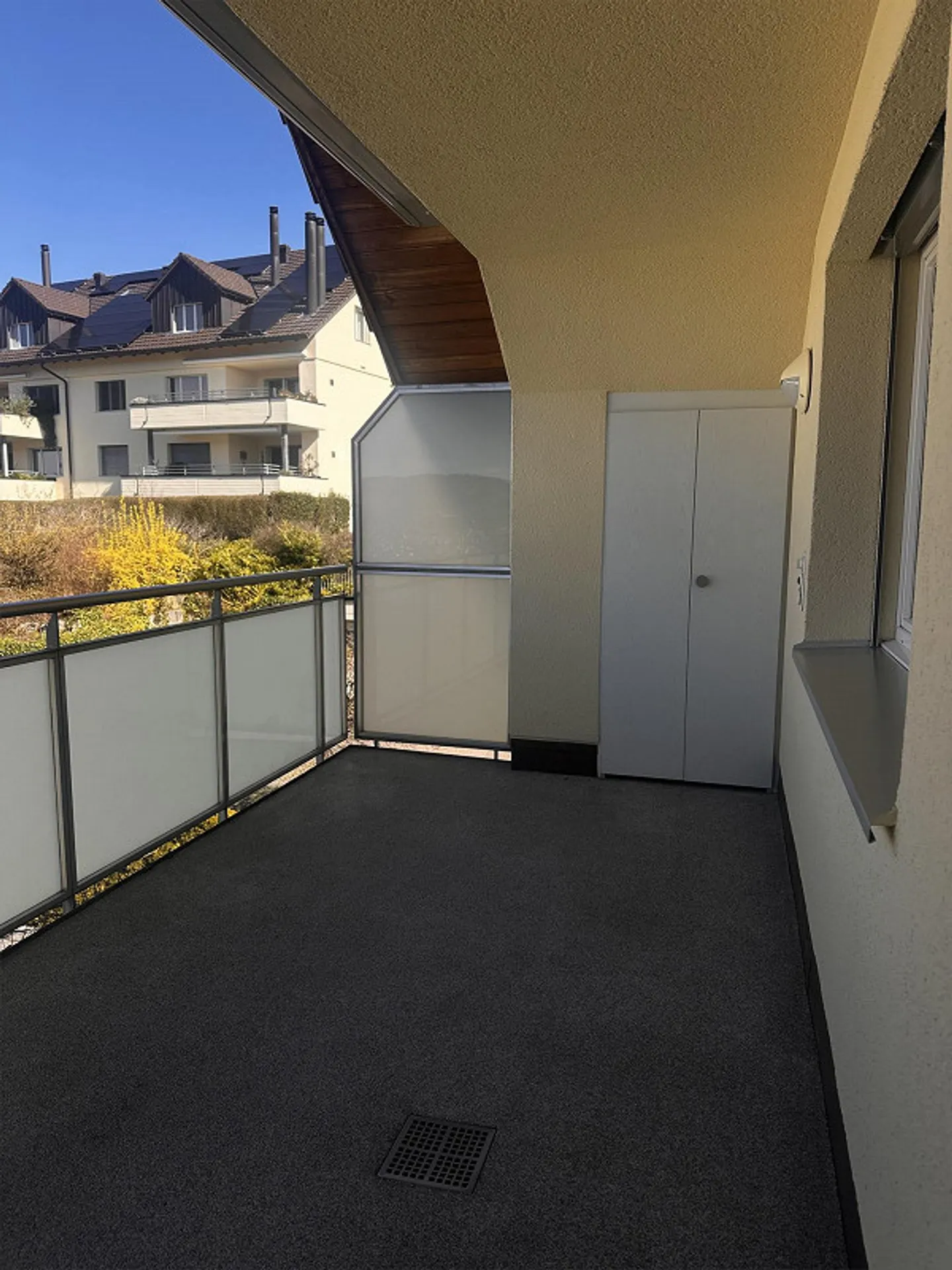 Magnifique appartement de 4.0 pièces à Erlenbach - Photo 11 sur 13
