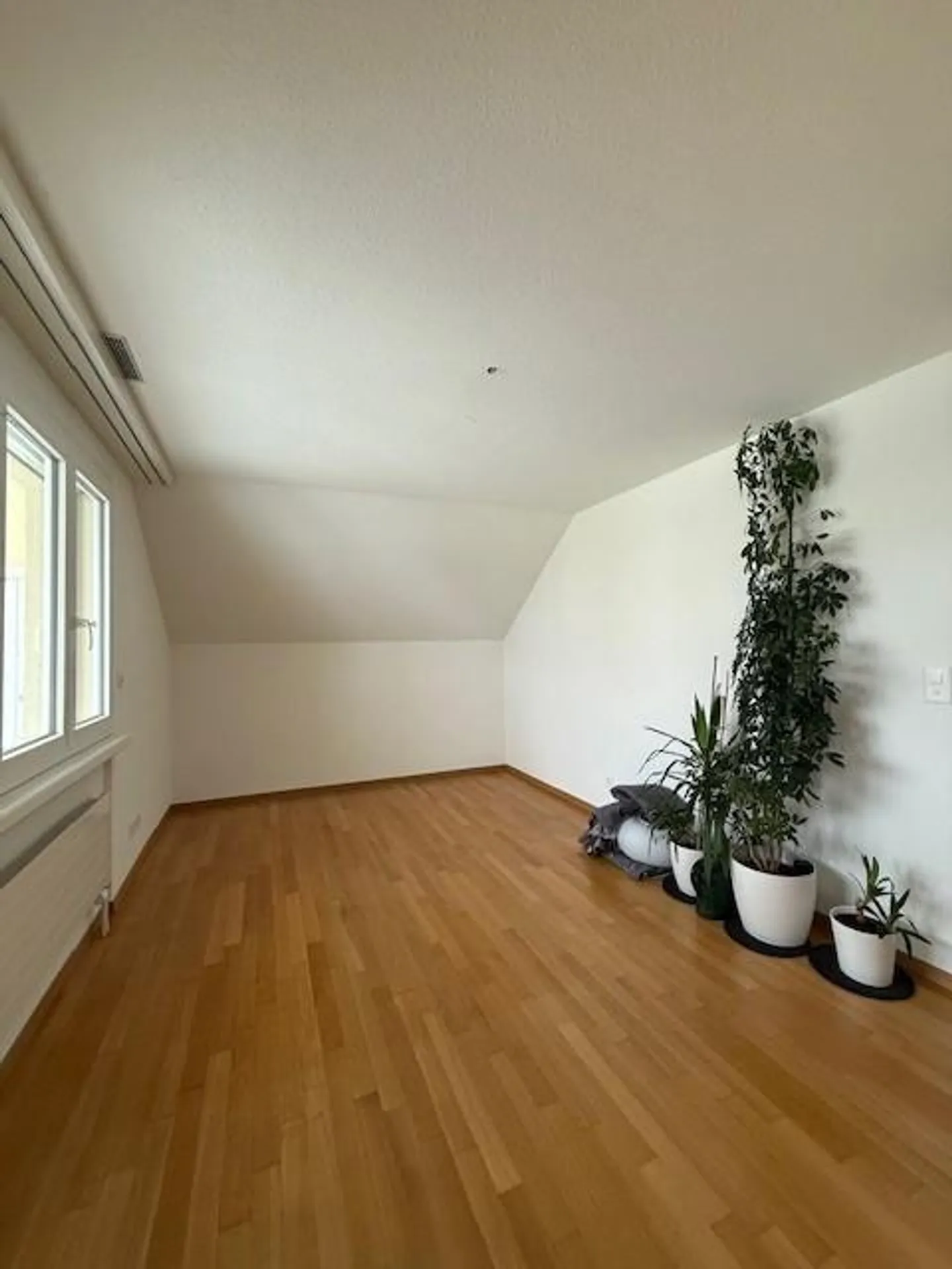 Magnifique appartement de 4.0 pièces à Erlenbach - Photo 12 sur 13