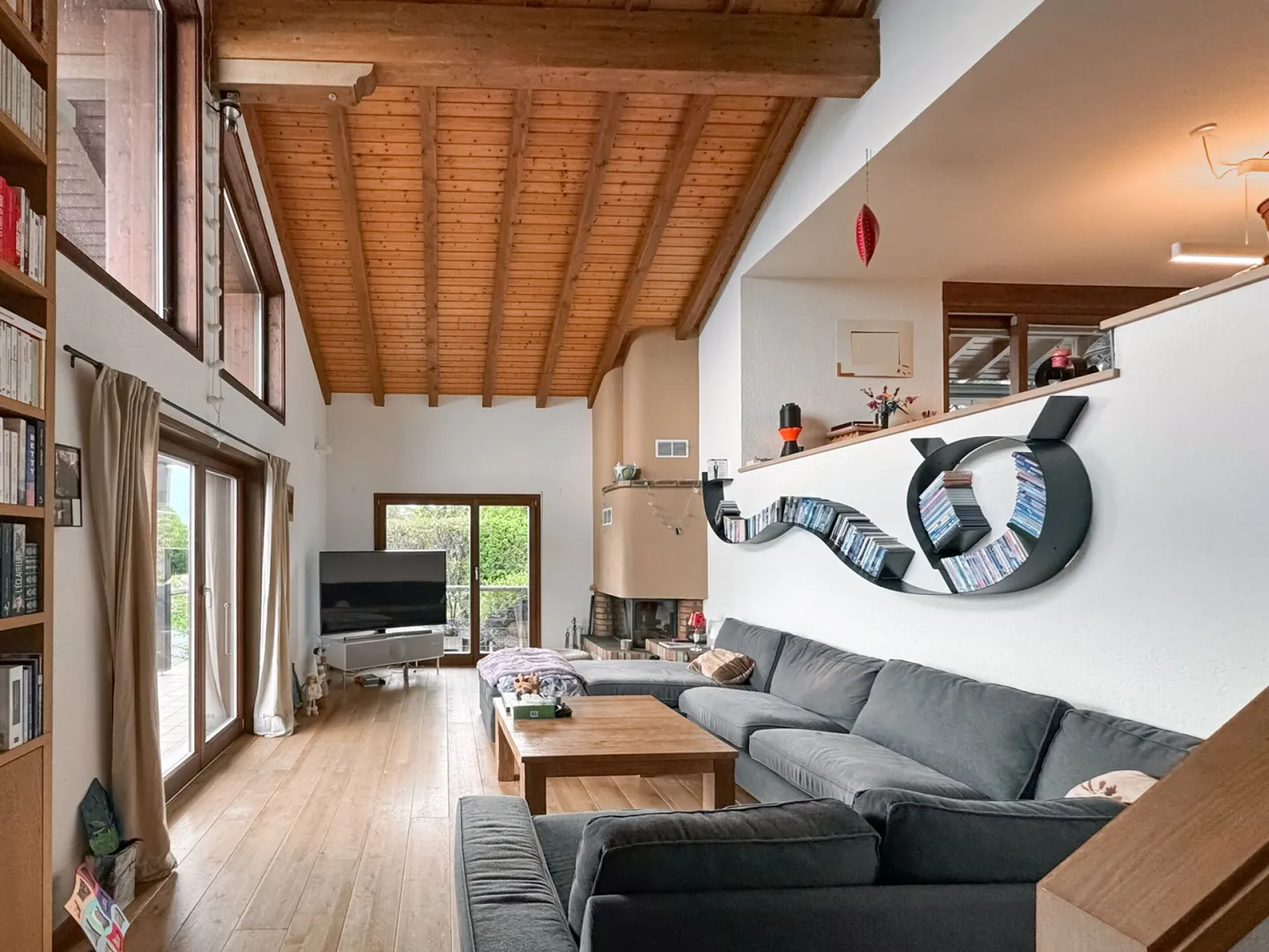 Casa di 5,5 stanze + uno studio con bella vista sulla pianura! - Foto 6 di 24