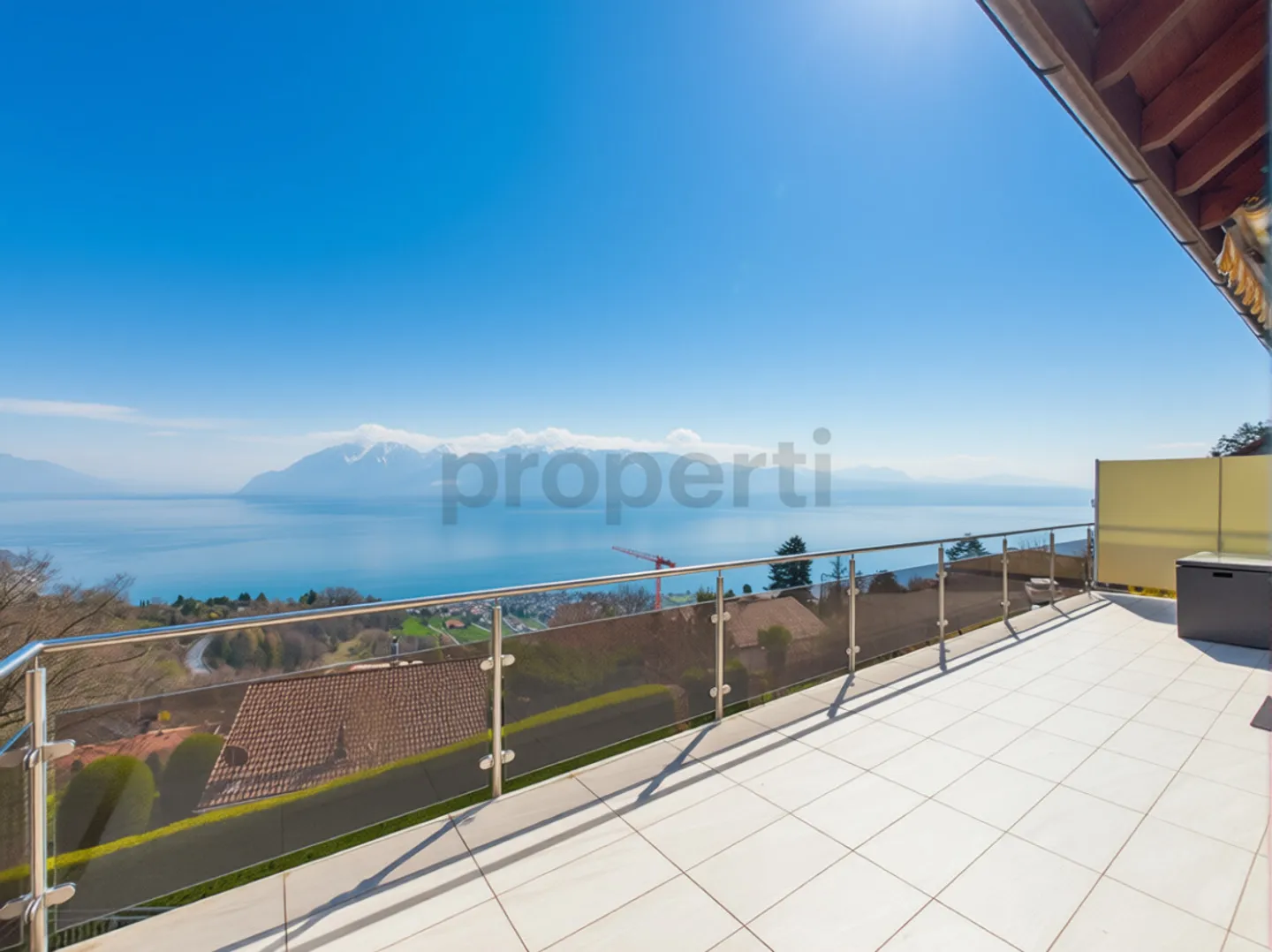 Panoramic View and Independent 2.5-Room Apartment/Office - Photo 8 of 13