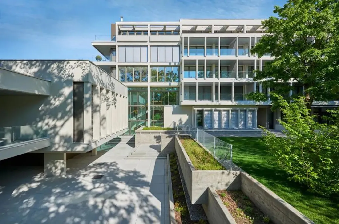 Apartment for rent - Photo 4 of 10