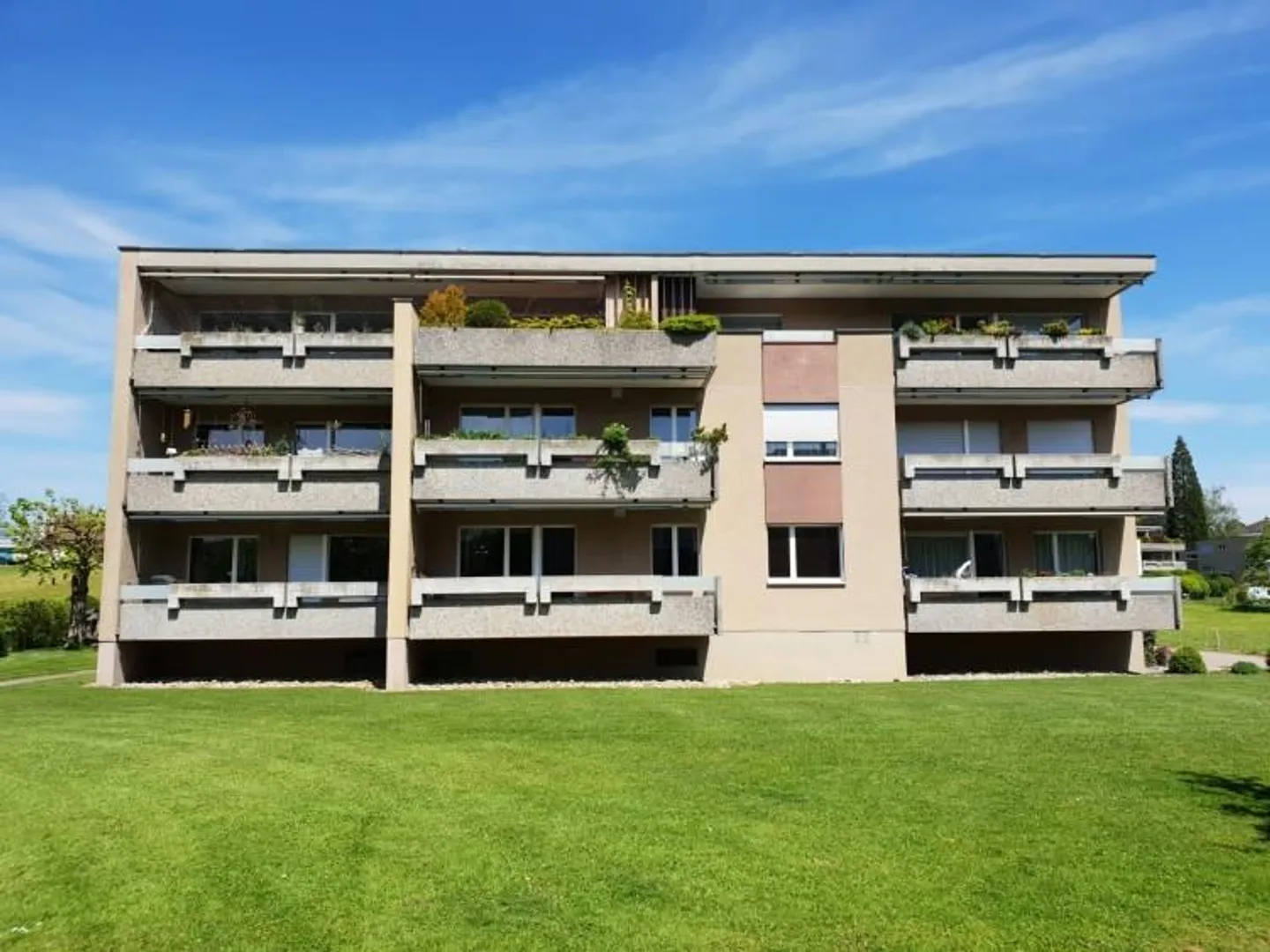 Quiet Living in Schwerzenbach - Photo 1 of 10