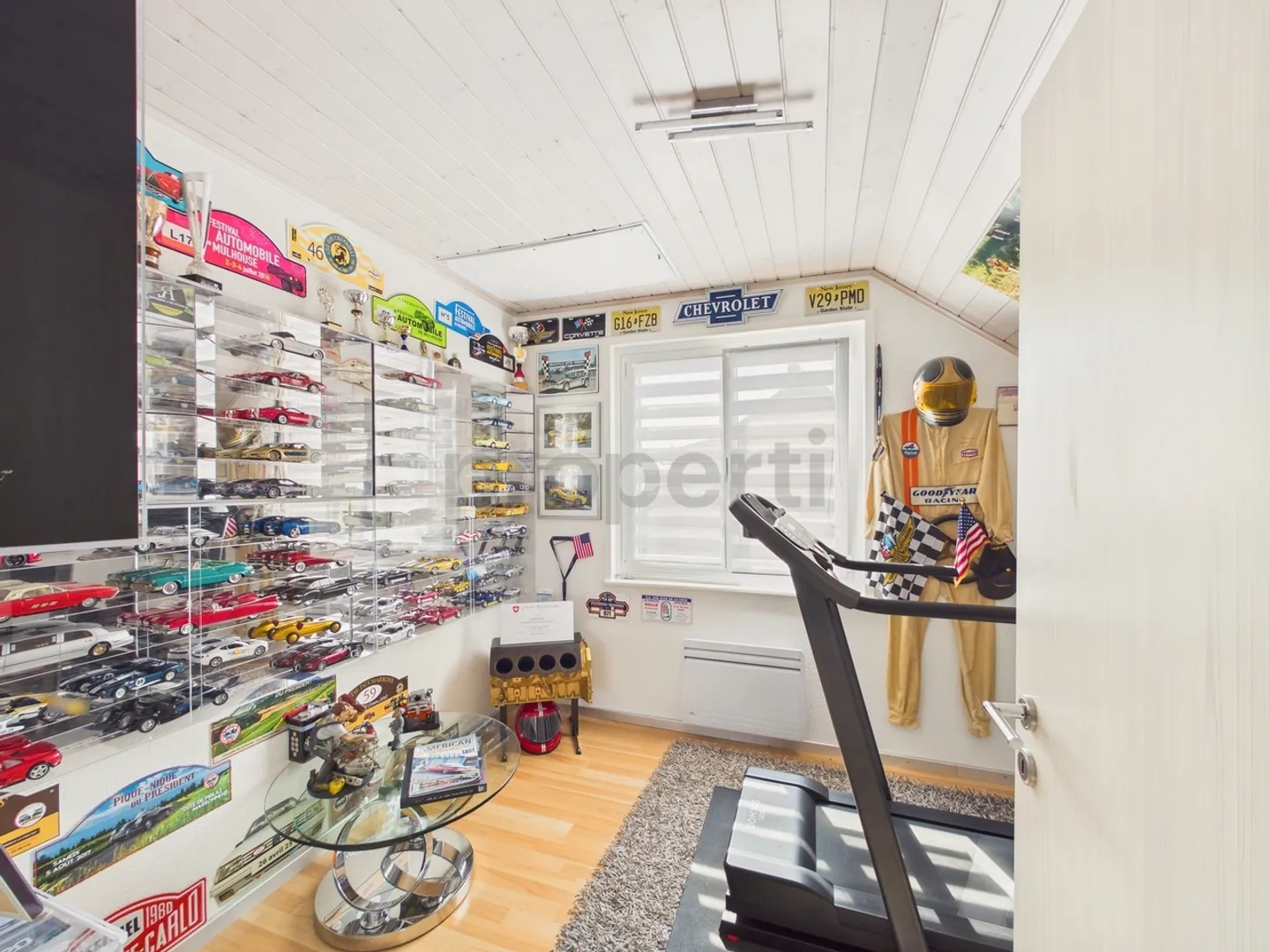 Panoramic View and Independent 2.5-Room Apartment/Office - Photo 12 of 13