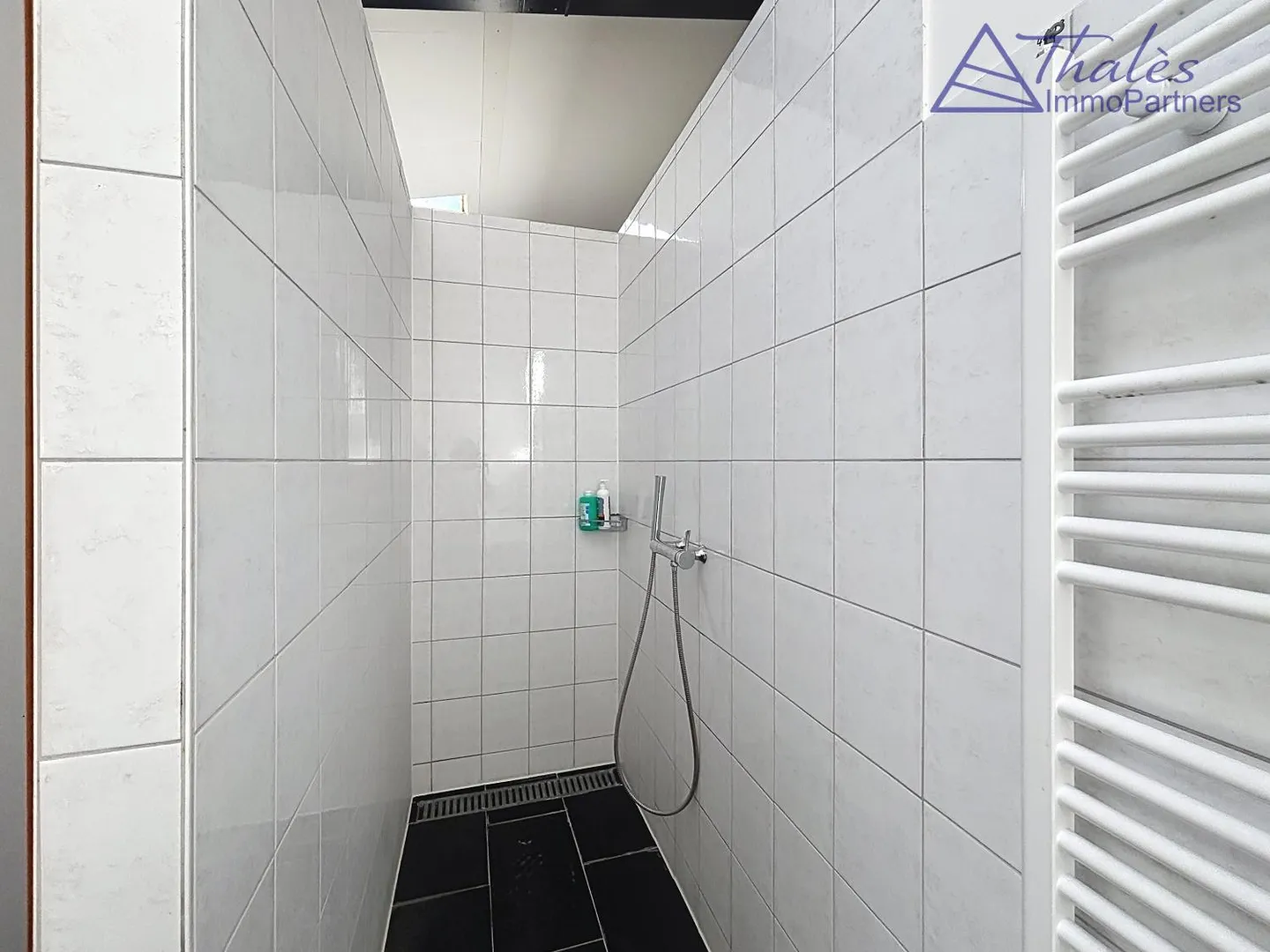 Appartement Loft Stylé à Semsales - Photo 10 sur 12