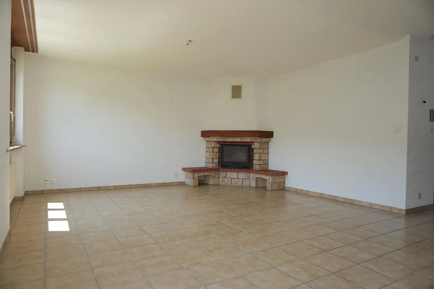 DA PRENDERE!! ARI-237 Attico di 6,5 stanze per 172 m2 di superficie abitabile e 66 m2 di terrazza - Foto 6 di 13