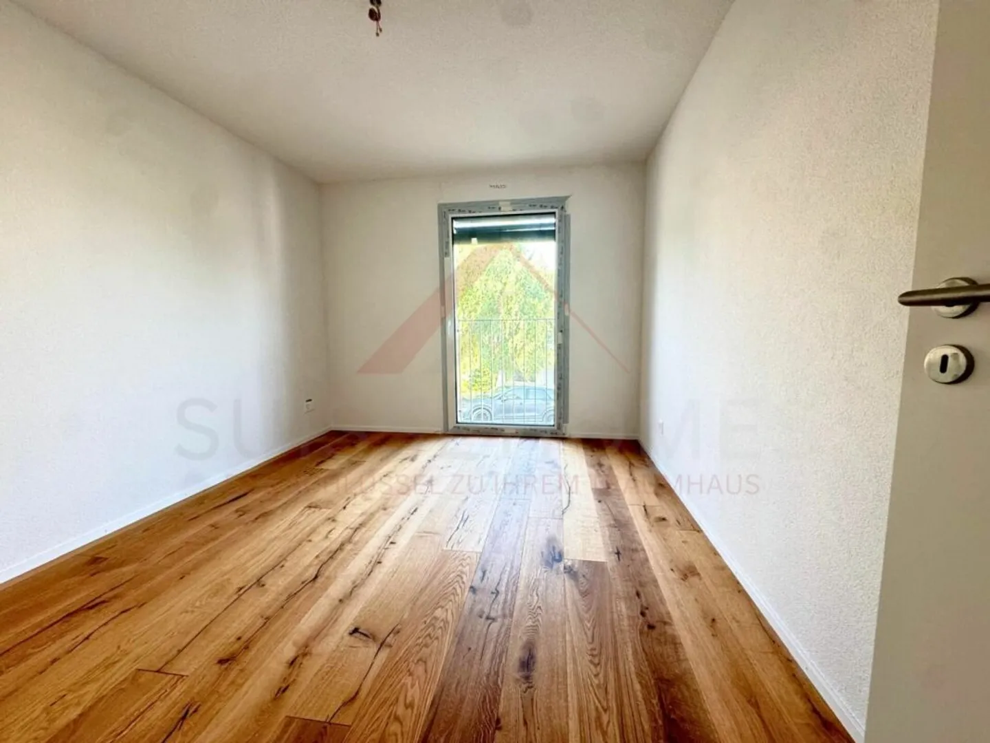 Living with Style - Modern 4.5-Room Apartment in Düdingen with Generous Space Feel - Photo 8 of 13